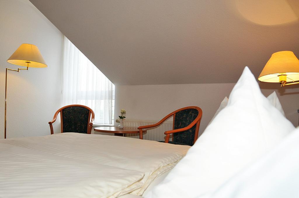 Hotel Friesen Вердау Экстерьер фото